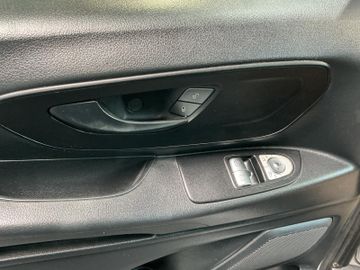 Mercedes Vito - 12