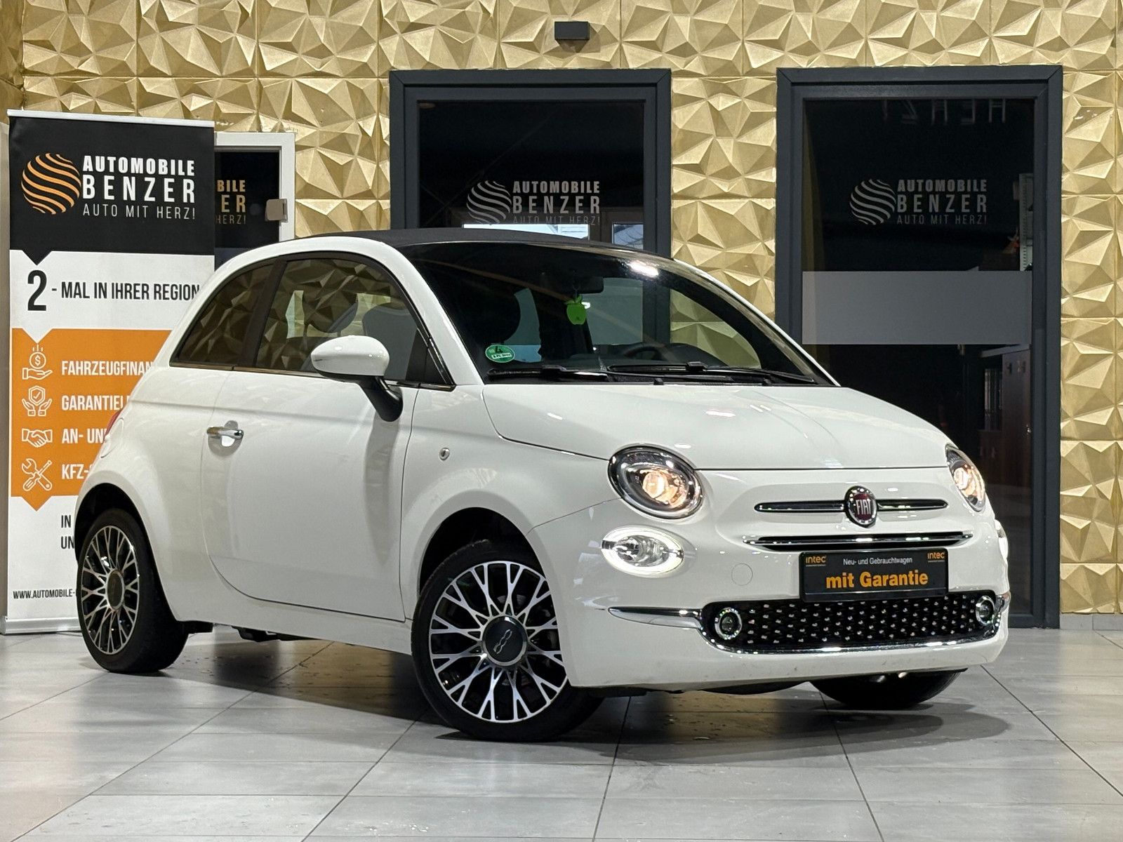 Fahrzeugabbildung Fiat 500 Dolcevita/PANO/PDC/KLIMA/DAB/TEMPOMAT/BLUETO