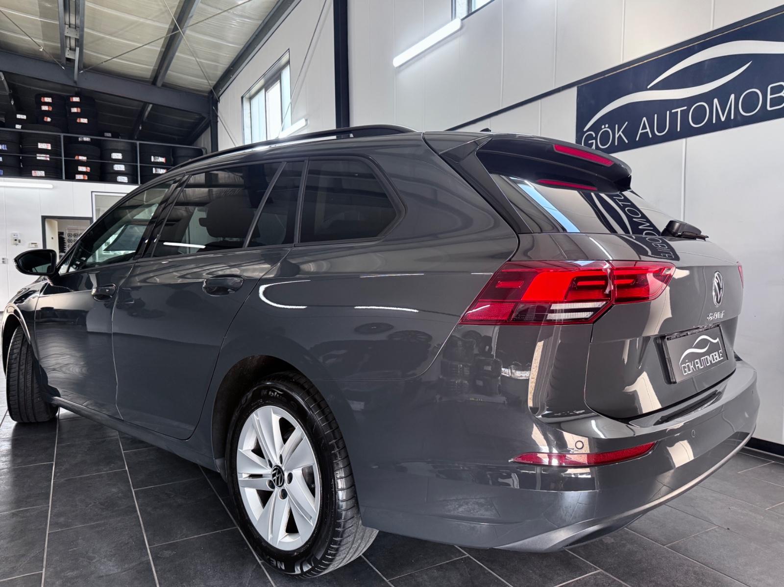 Volkswagen Golf VIII Variant Life 2.0 TDI DSG*LED*ACC*LANE