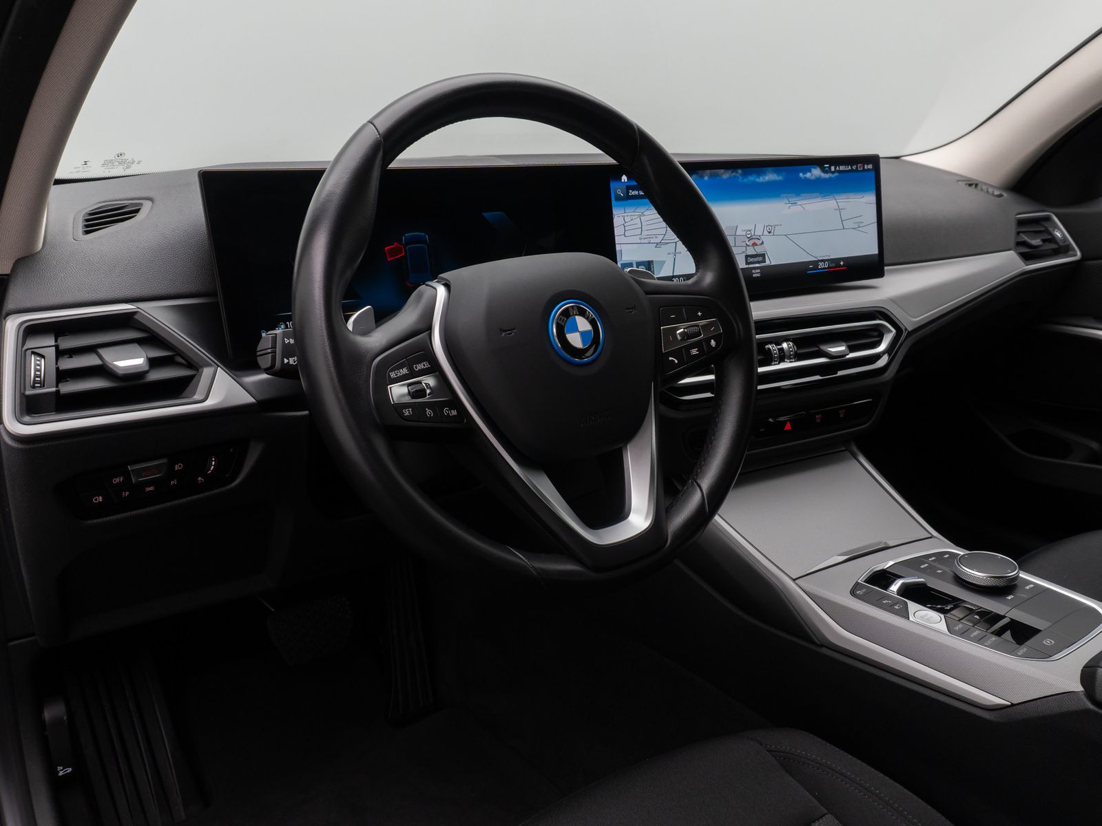 Fahrzeugabbildung BMW 320e xD SAG Kamera DAB Alarm DriveAs CockpitPlus