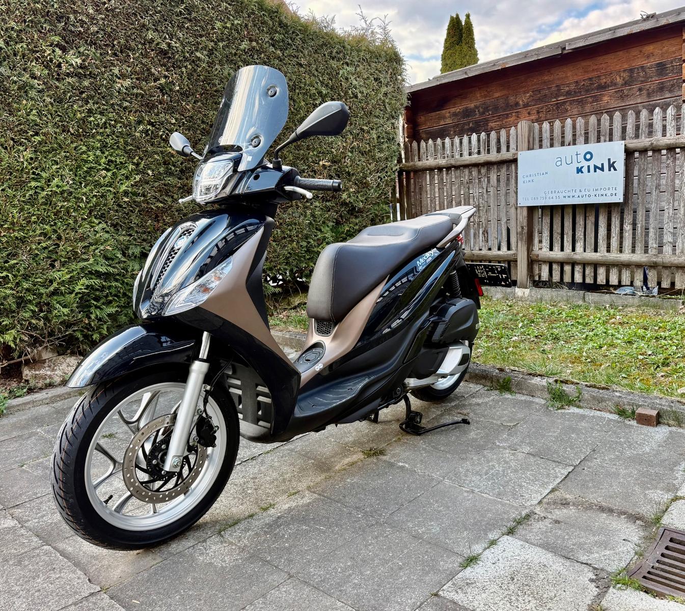 Piaggio Medley Top Zustand Reifen Service TÜV neu