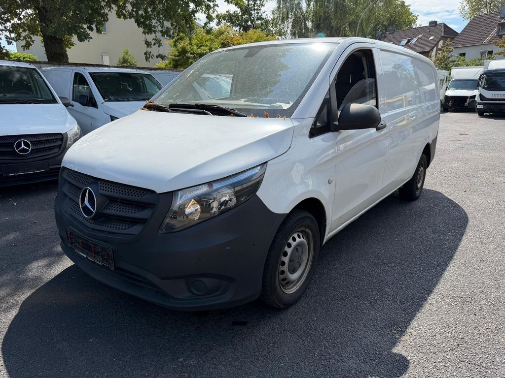 Image of Mercedes-Benz Vito