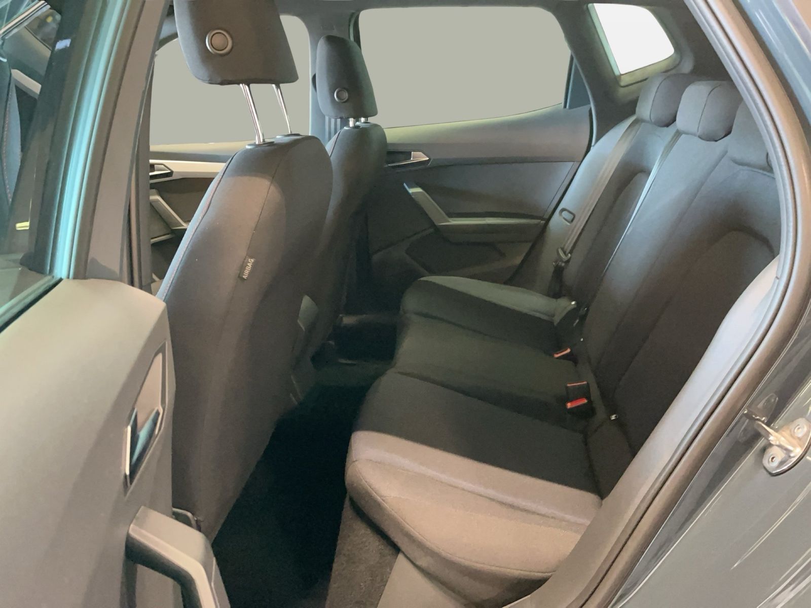 Seat Arona - Bild 11