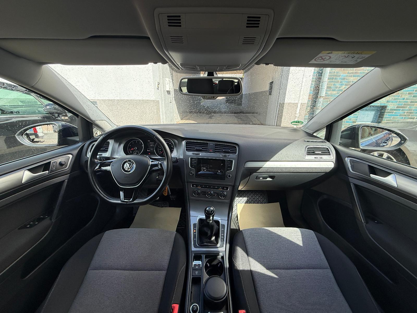 Volkswagen Golf VII 1.2 TSI Lim. BMT *PDC/AUX/Sitz-Hz*