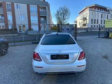 Mercedes E 220 - 5