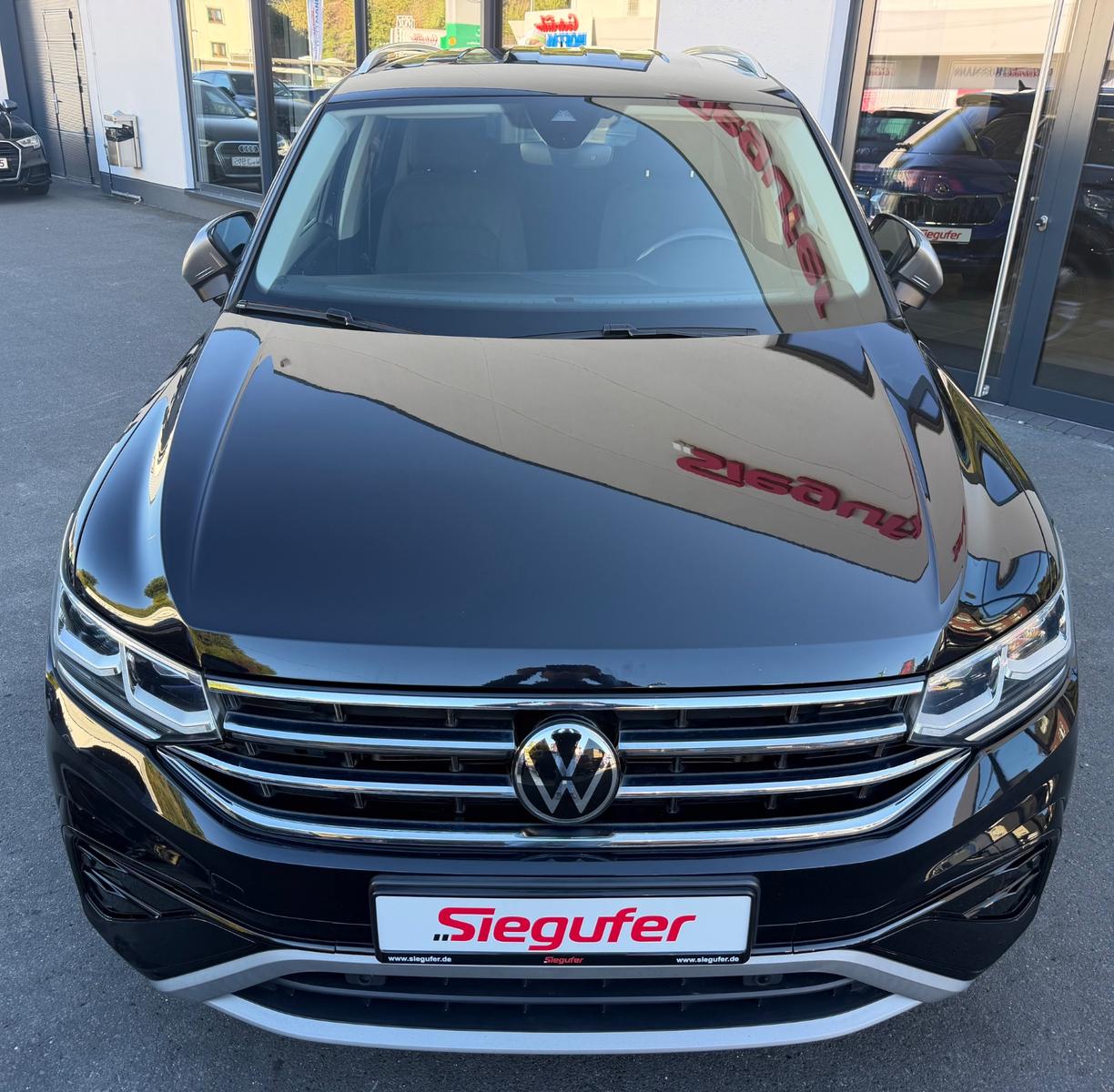 Volkswagen Tiguan Allspace 2.0 TDI Elegance 4Motion 7-Sitze