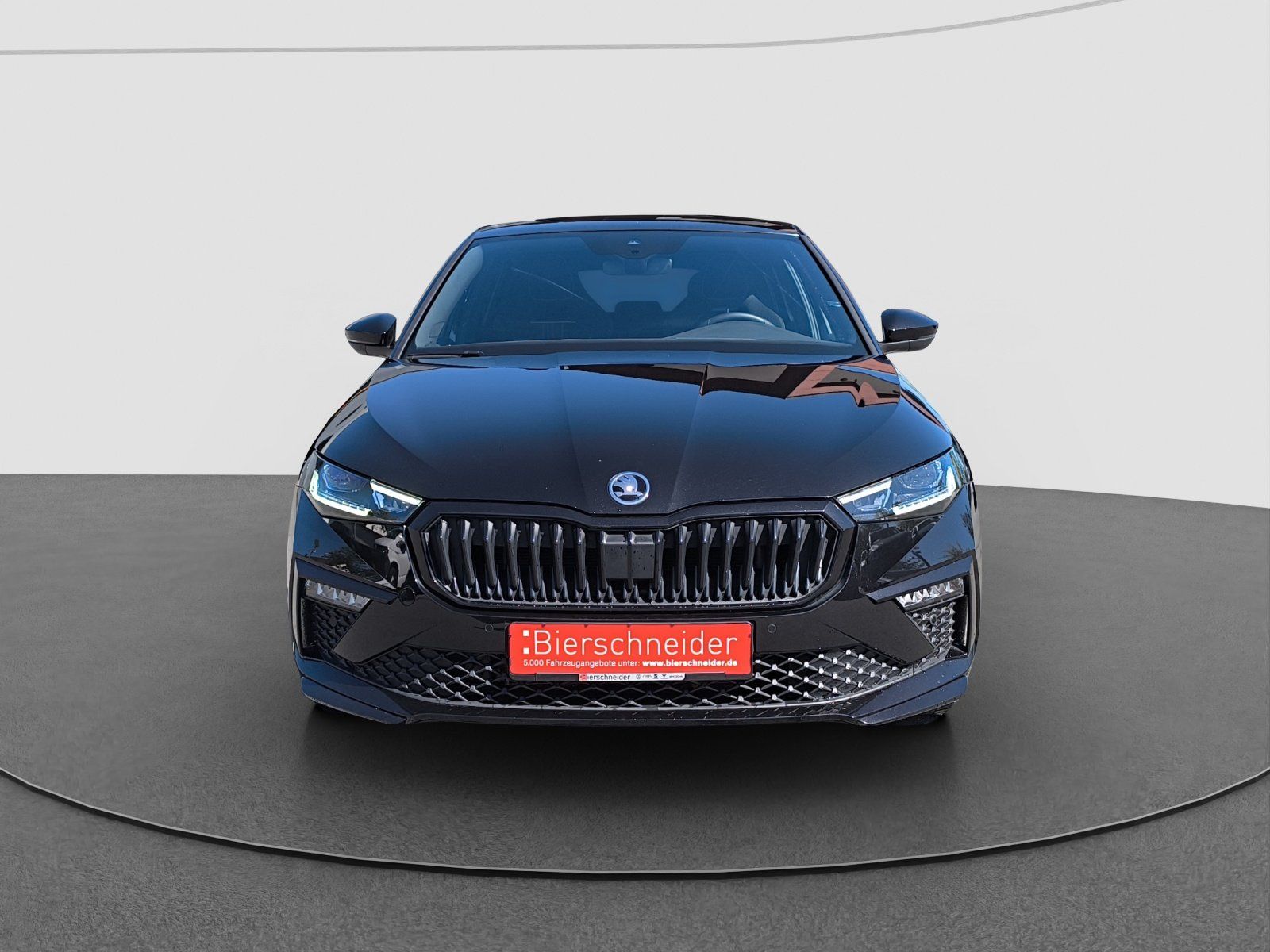 Skoda Scala 1.5 TSI DSG Monte Carlo AHK NAVI PANO ACC imagem 3