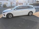Kia cee'd SW Garantie 120PS viele Extras - Kia cee'd Sportswagon von privat
