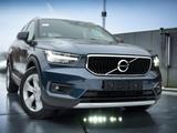 Volvo XC40 T2 Momentum Core LED 1ERH ACC - blaue Volvo XC40