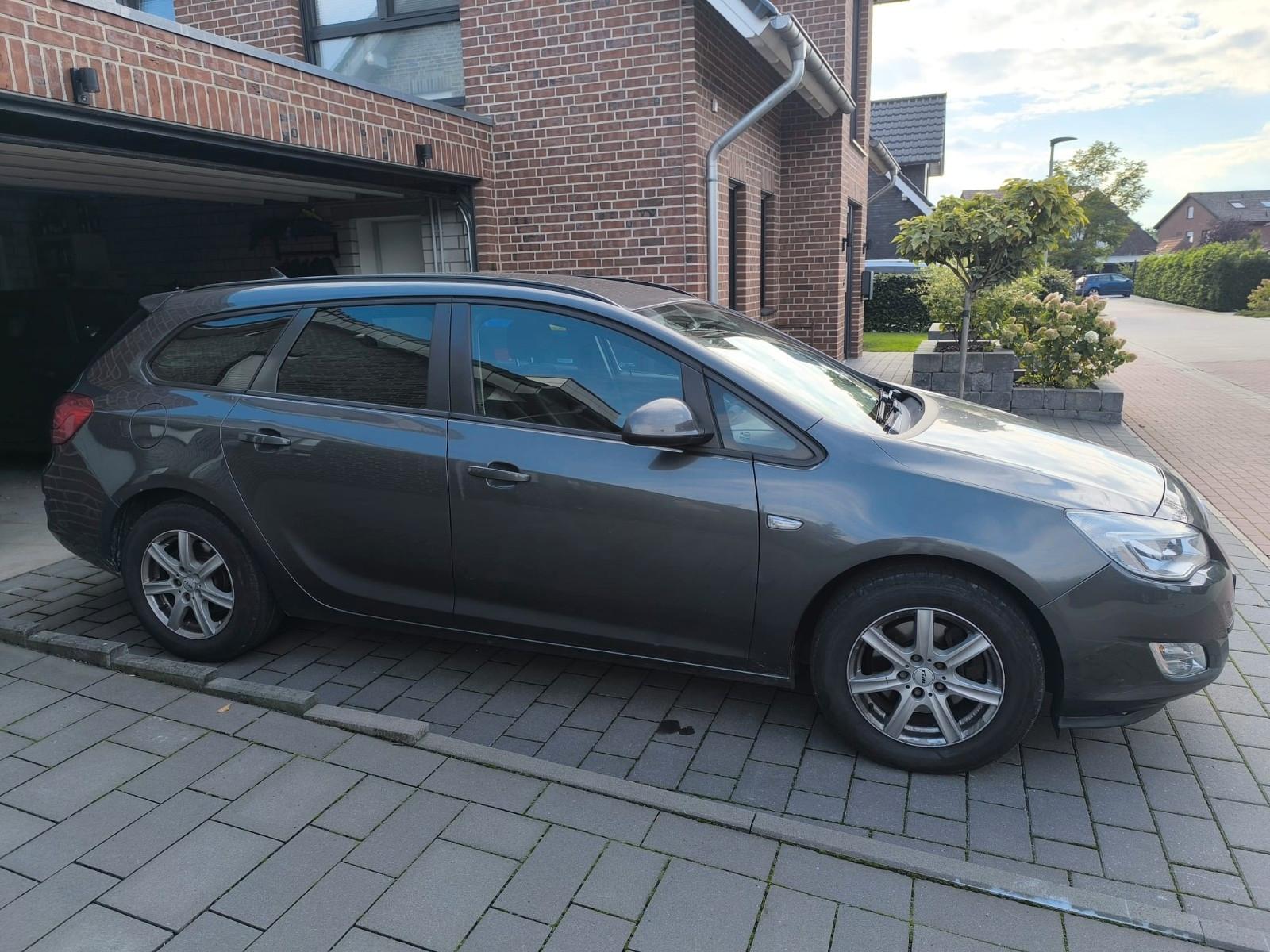 Opel Astra 2011 — vehicle for AFU Ukraine