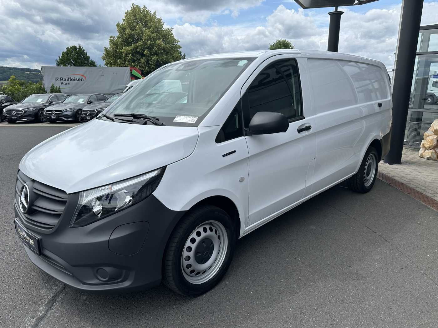 Fahrzeugabbildung Mercedes-Benz eVito 112 Klima Kamera Navi SHZ Tempomat
