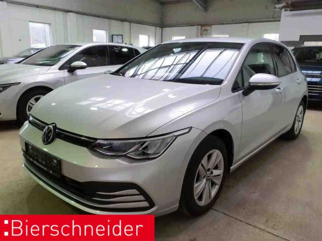 Volkswagen Golf 8 2.0 TDI DSG Life AHK ACC NAVI SHZ LED