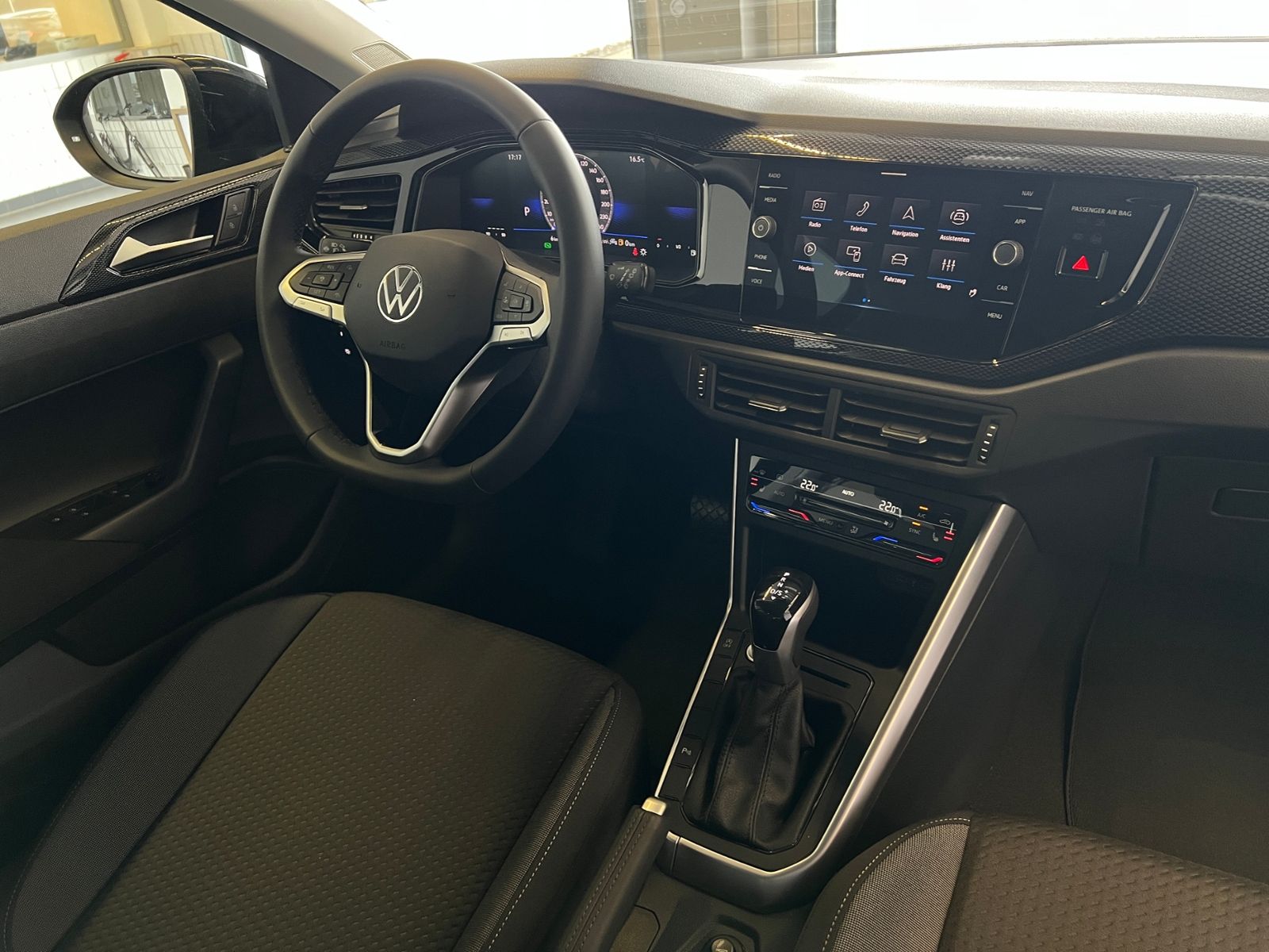 Fahrzeugabbildung Volkswagen Taigo Life 1.0 TSI DSG *Matrix,LED,ACC,Kamera,17