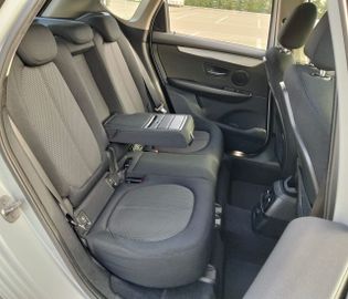 BMW 216 Active Tourer - 12