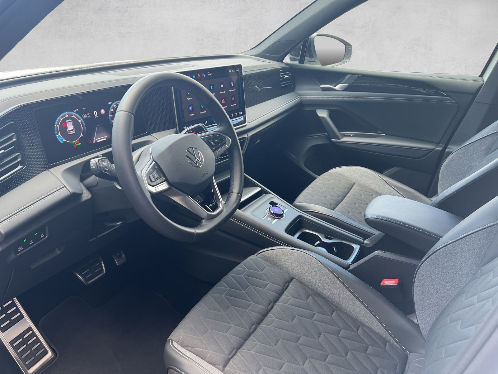 Tiguan Goal 1.5 eTSI DSG AHK*Navi*ACC*LED