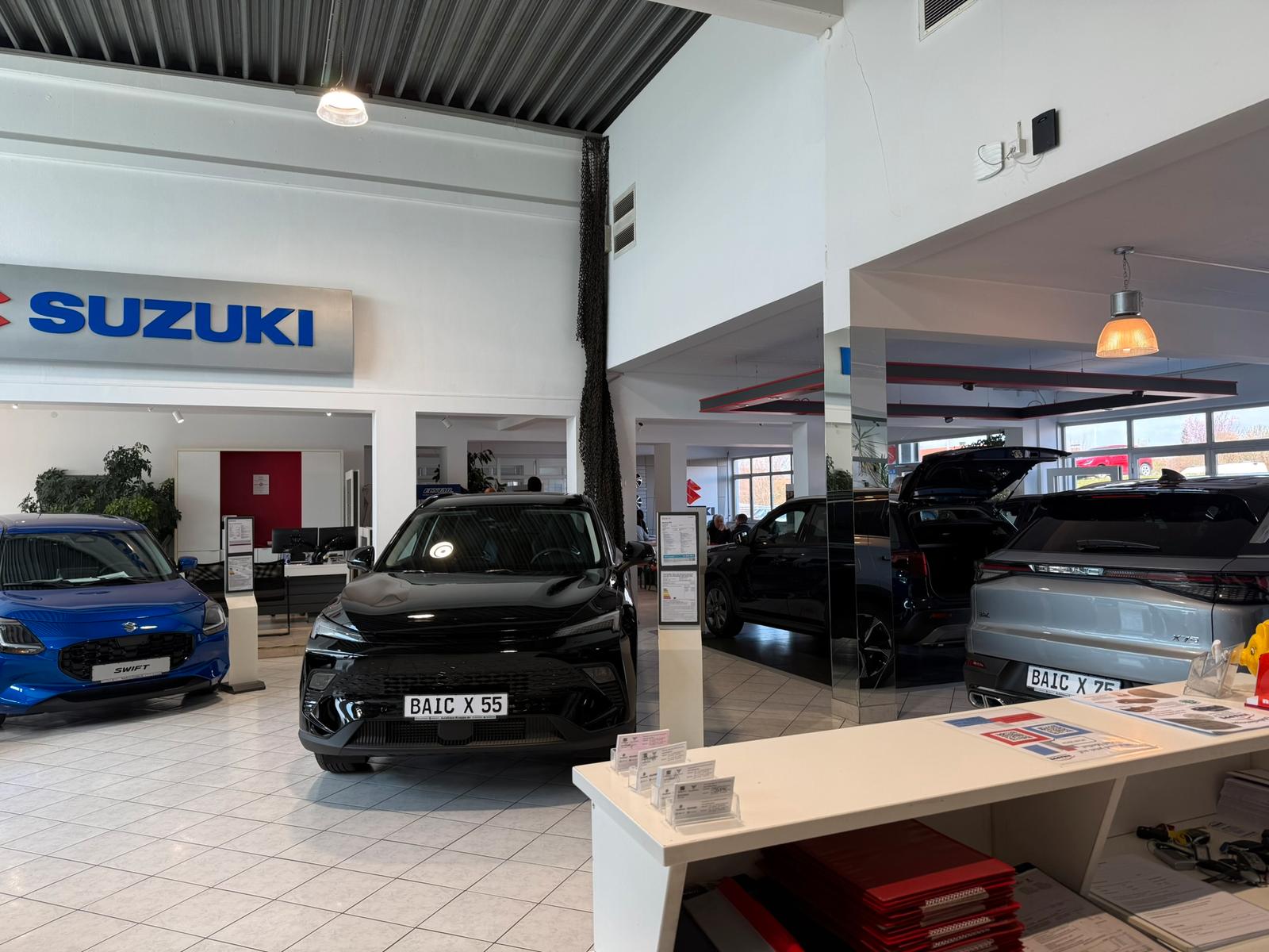 showroom-image-main