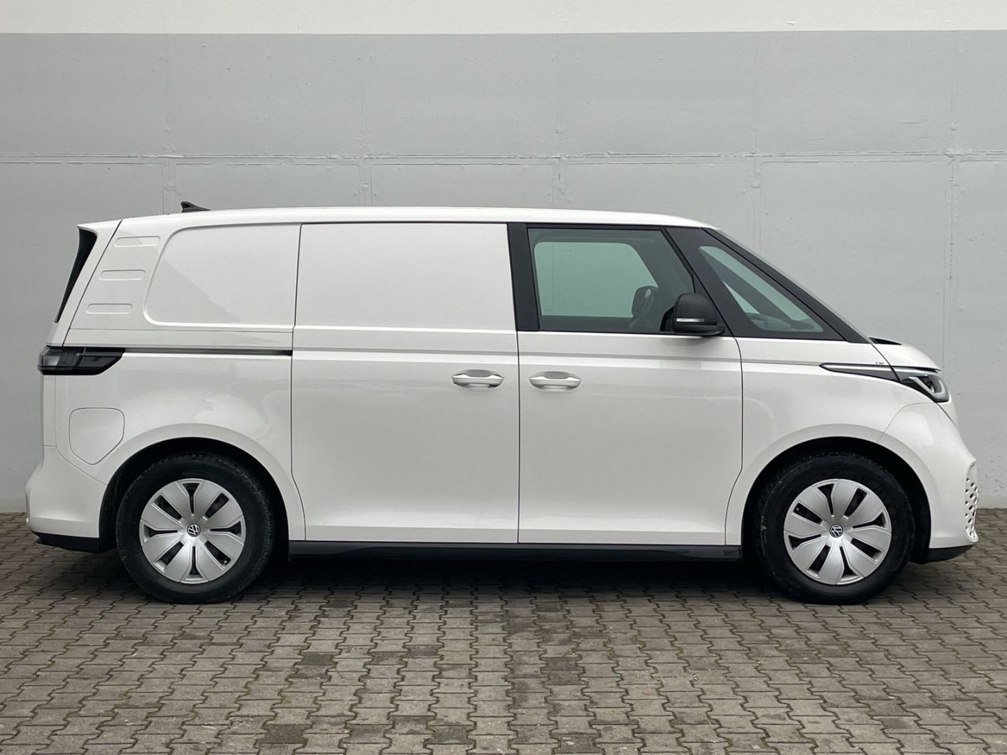 ID. Buzz Cargo AHK/Navi/App-Connect/LED/PDC