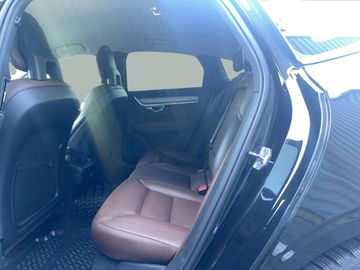 Volvo S90 - 11
