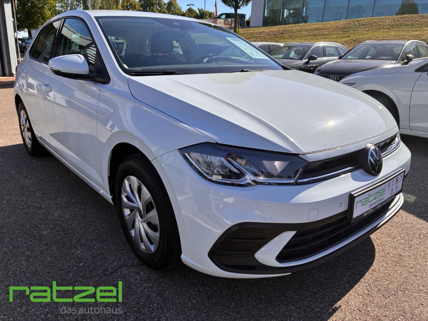 Fahrzeugabbildung Volkswagen Polo VI Life 1.0 TSI Navi Android