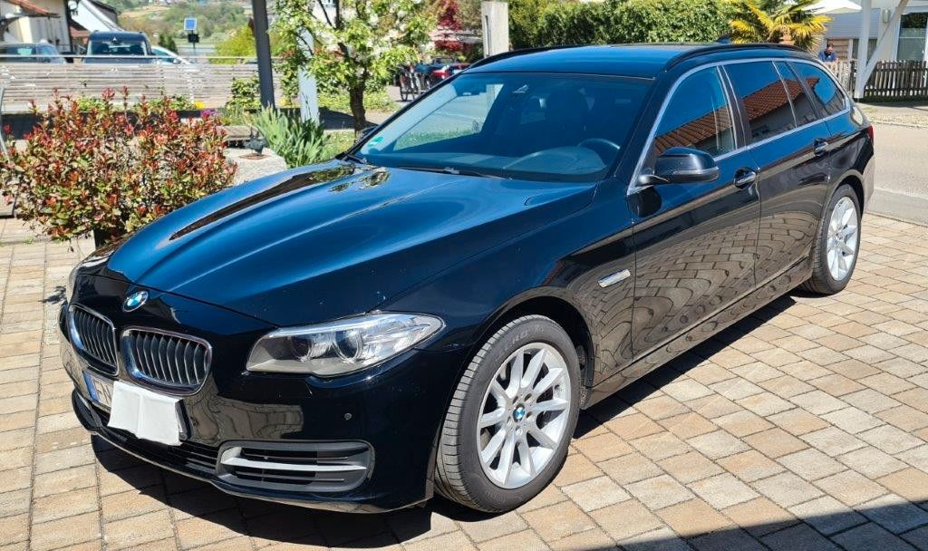 Image of BMW 530