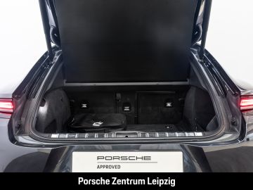 Porsche Panamera - 12