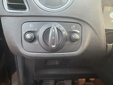 Ford S-Max - 11