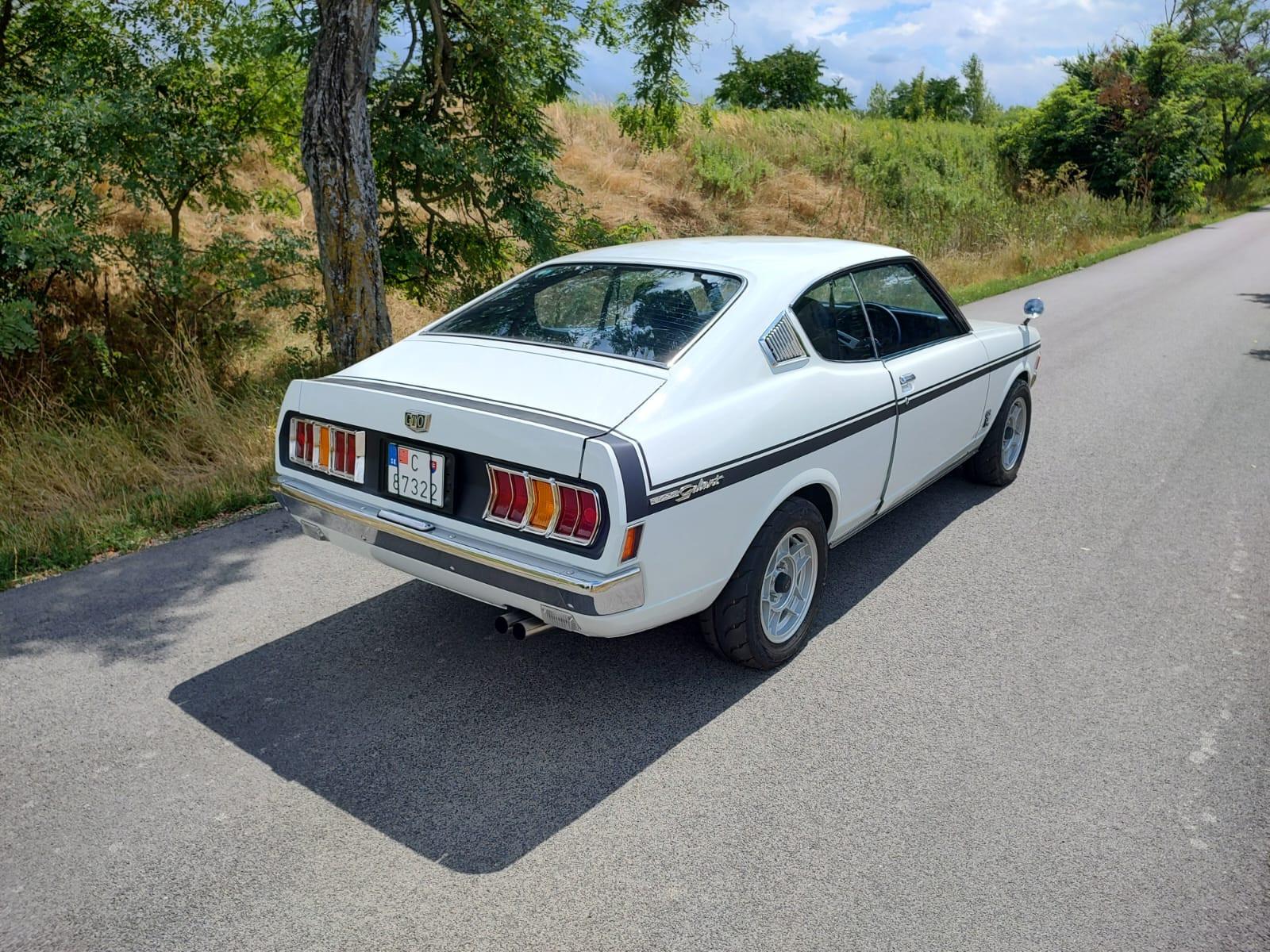 Mitsubishi Galant
