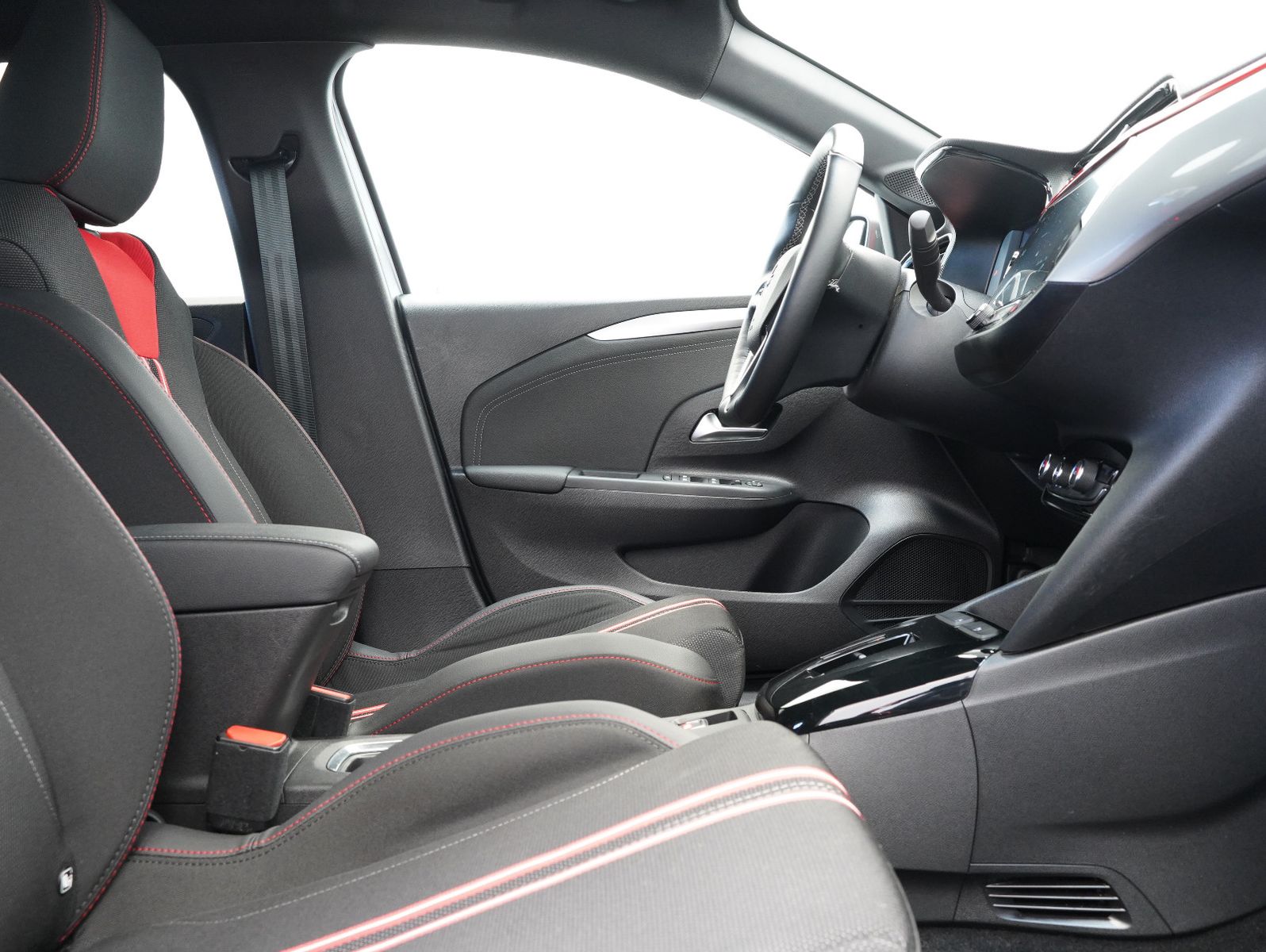 Fahrzeugabbildung Opel Corsa F e GS Line NAVI/KAMERA/11KW/SOH