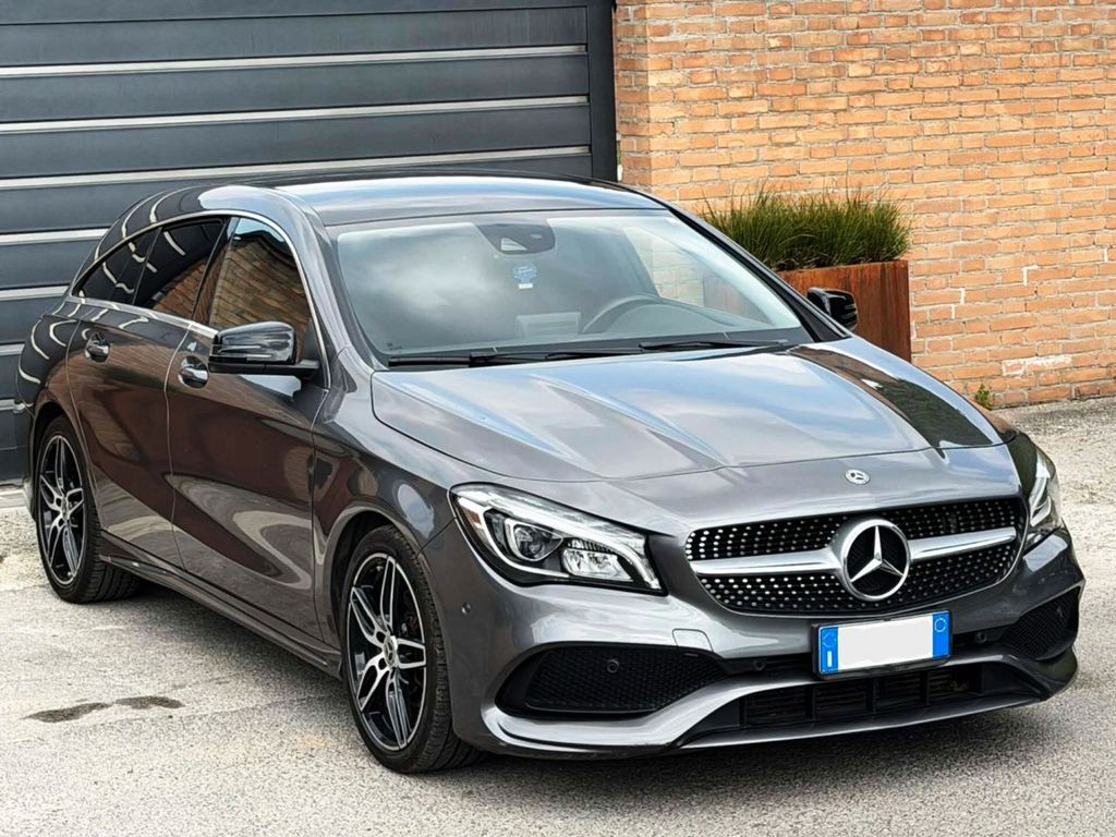Image of Mercedes-Benz CLA 200 Shooting Brake
