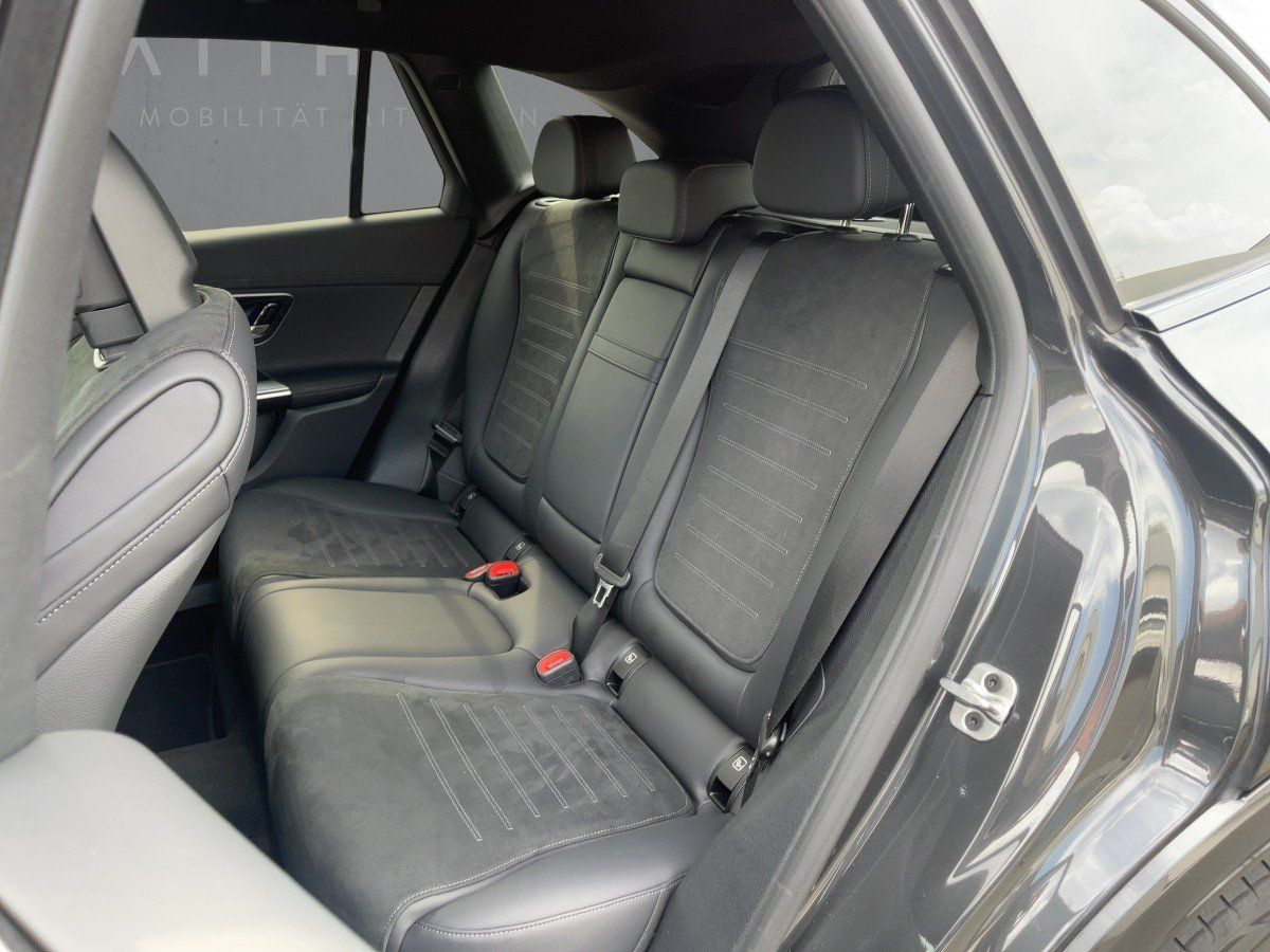 Fahrzeugabbildung Mercedes-Benz GLC 300 de 4M AMG/Night/Kamera/AHK
