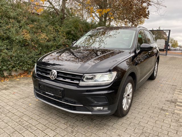 Volkswagen Tiguan Highline_2.0 TDI DSG_LED_NAVI_VIRTUAL_ACC