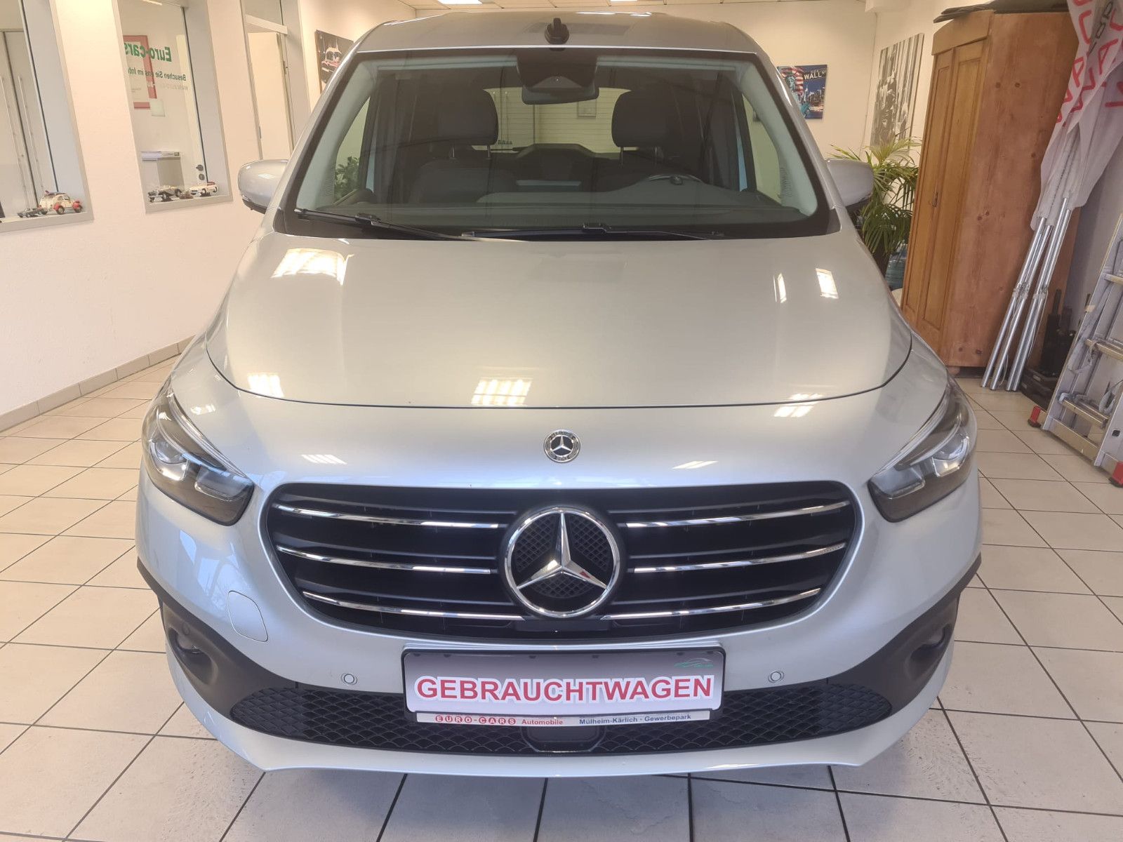 Fahrzeugabbildung Mercedes-Benz T180d / KLIMA / KAMERA