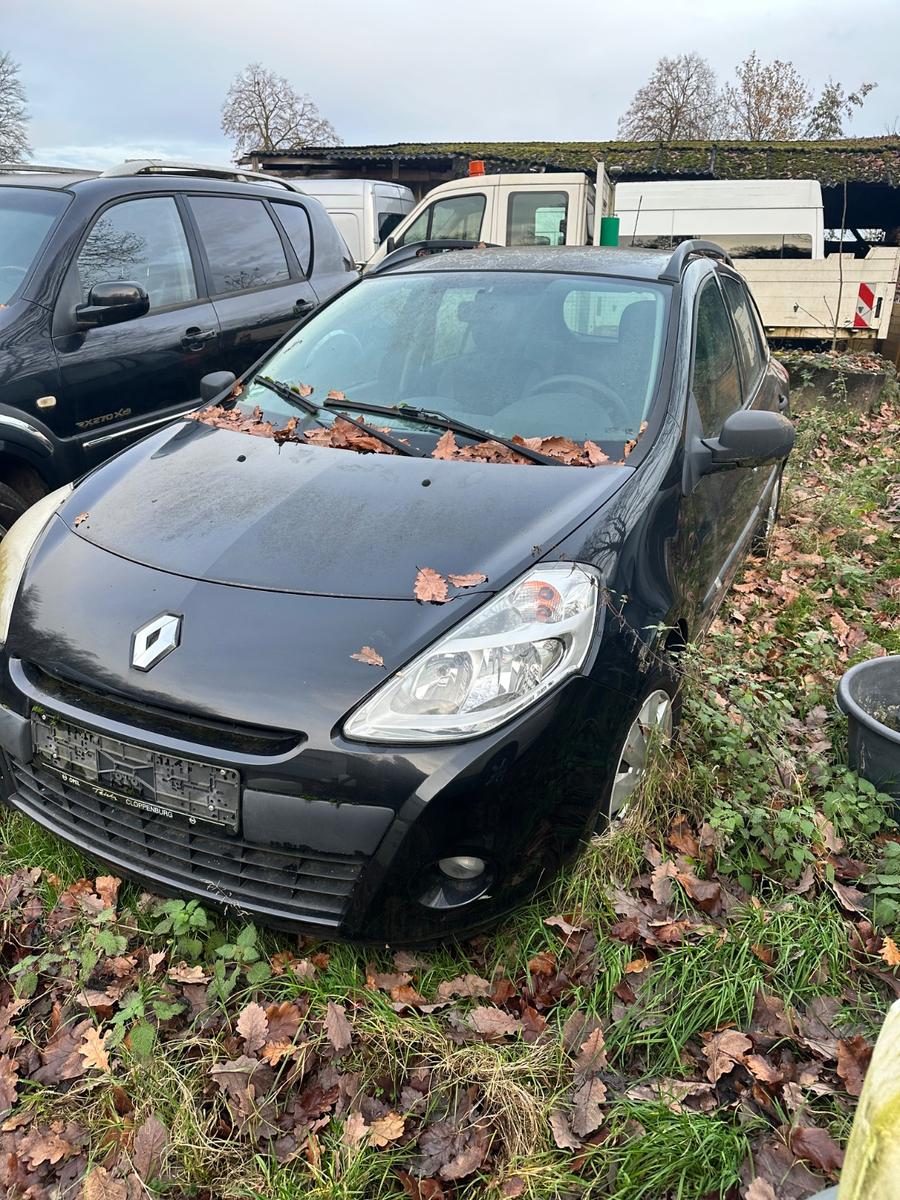Renault Clio Grandtour Dynamique 1.2 16V 75