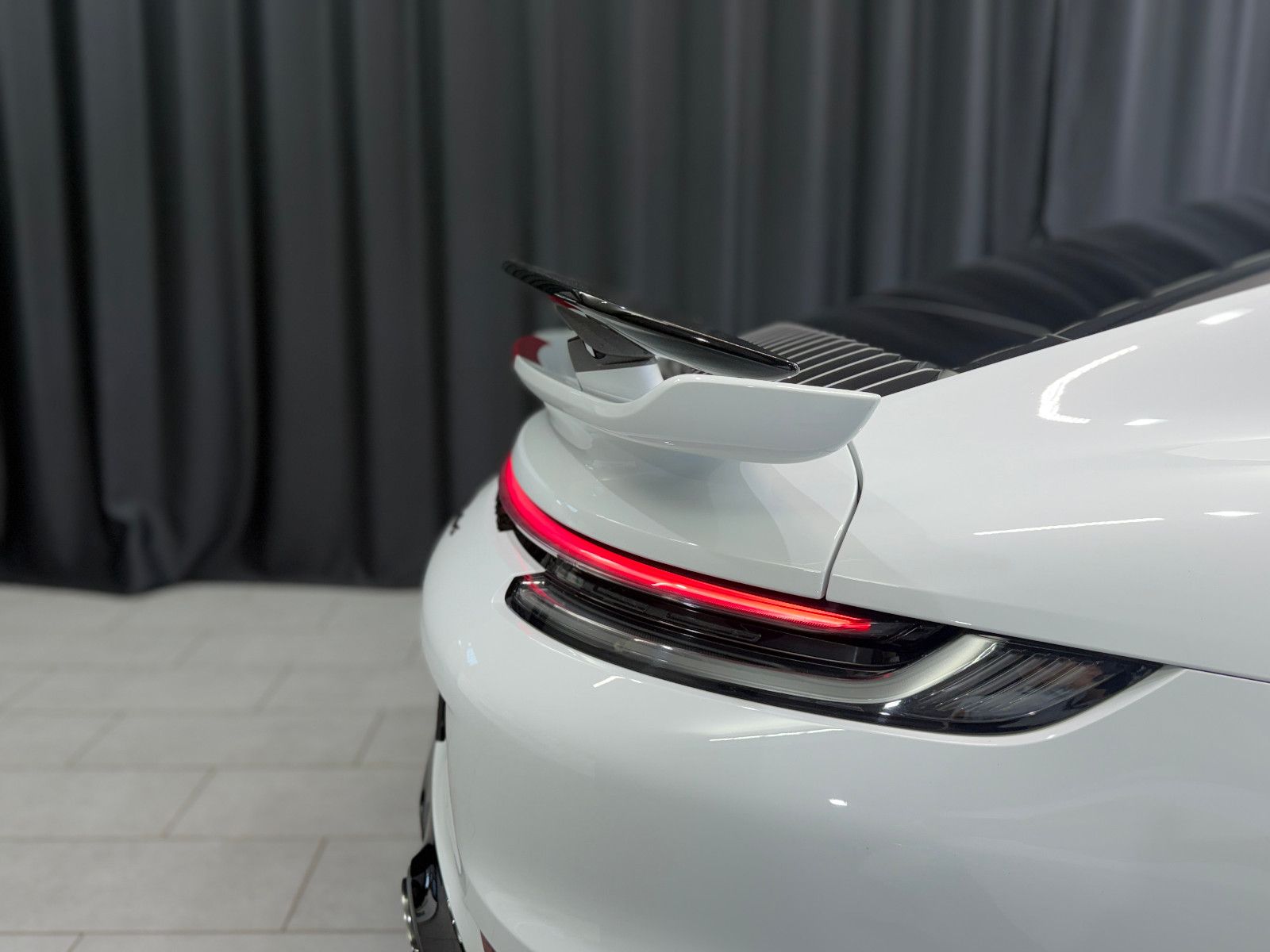 Fahrzeugabbildung Porsche 992 Turbo S|AERO-PAKET|BRABUS|BOSE|ACC|KW