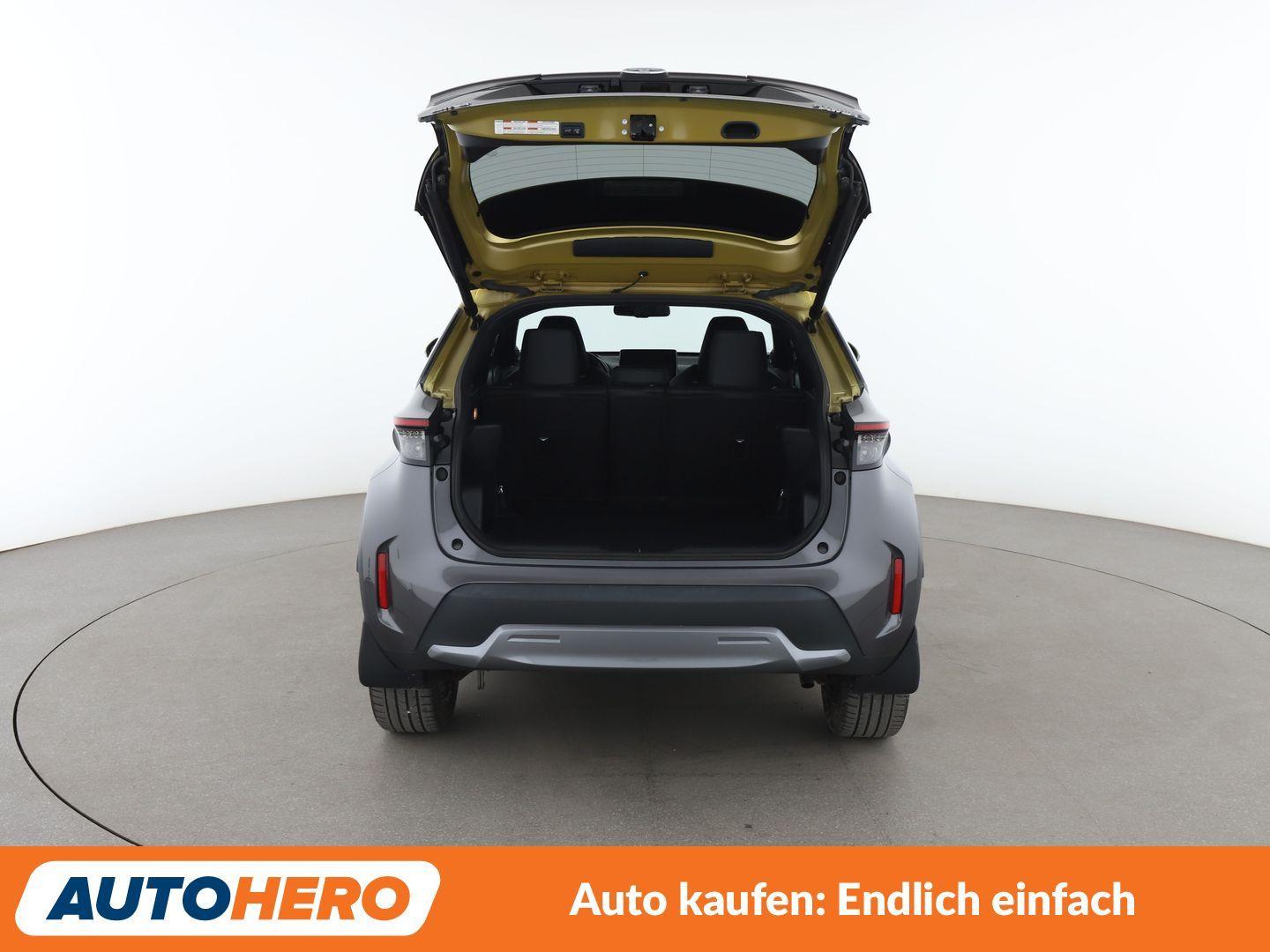 Toyota Yaris Cross 1.5 Hybrid AWD-i Premiere Edition, миниатюра 15