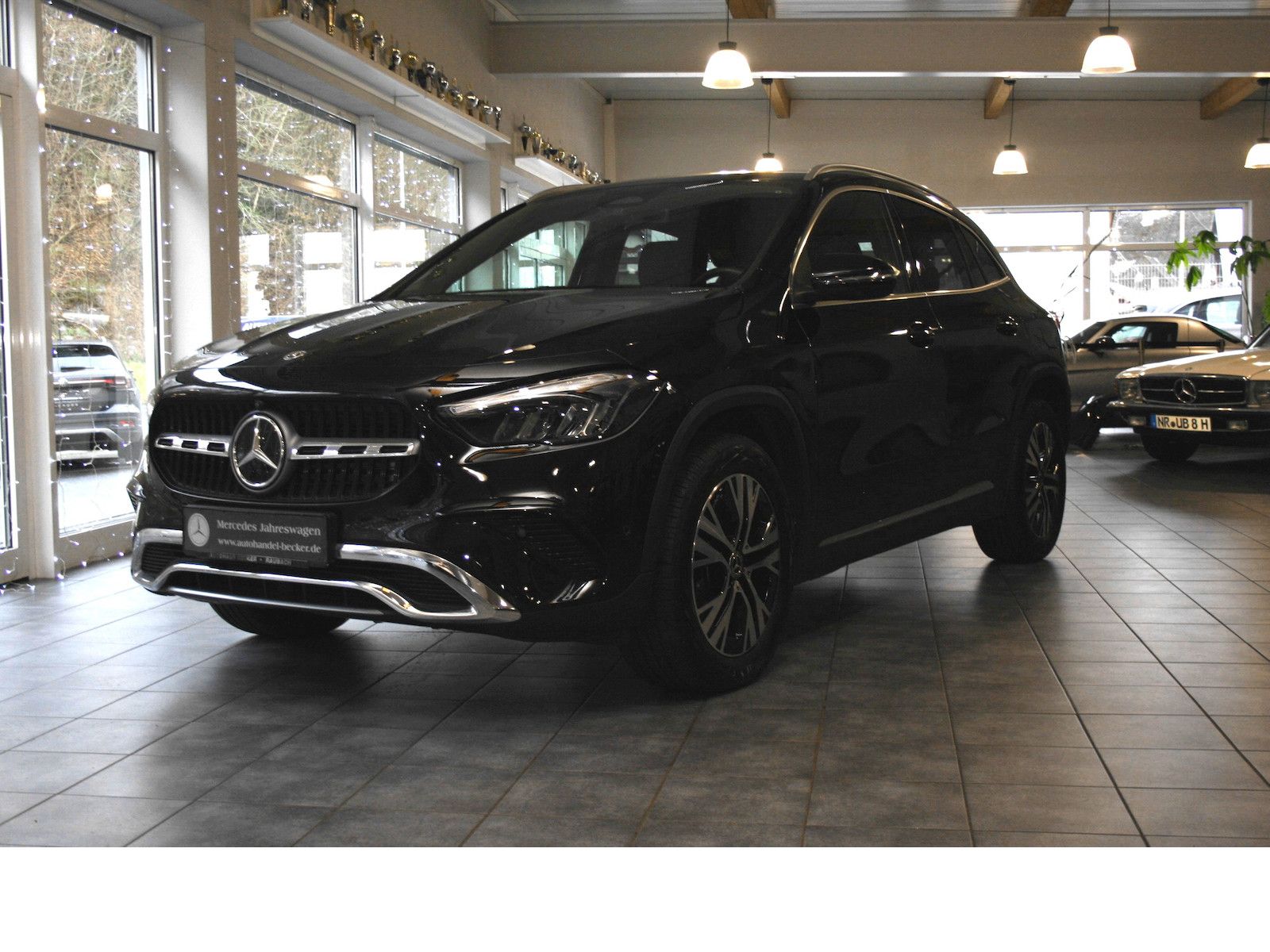 Fahrzeugabbildung Mercedes-Benz GLA 200 d 4M Progr.Advanced*360 Kamera*Distronic