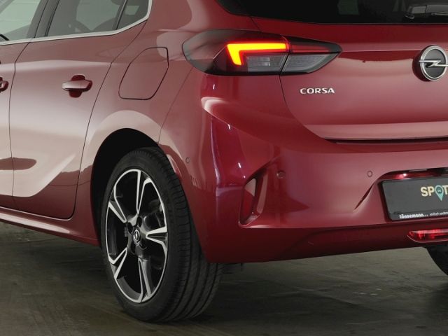 Corsa F ELEGANCE+LED-MATRIX-LICHT+LEDER+MASSAGES