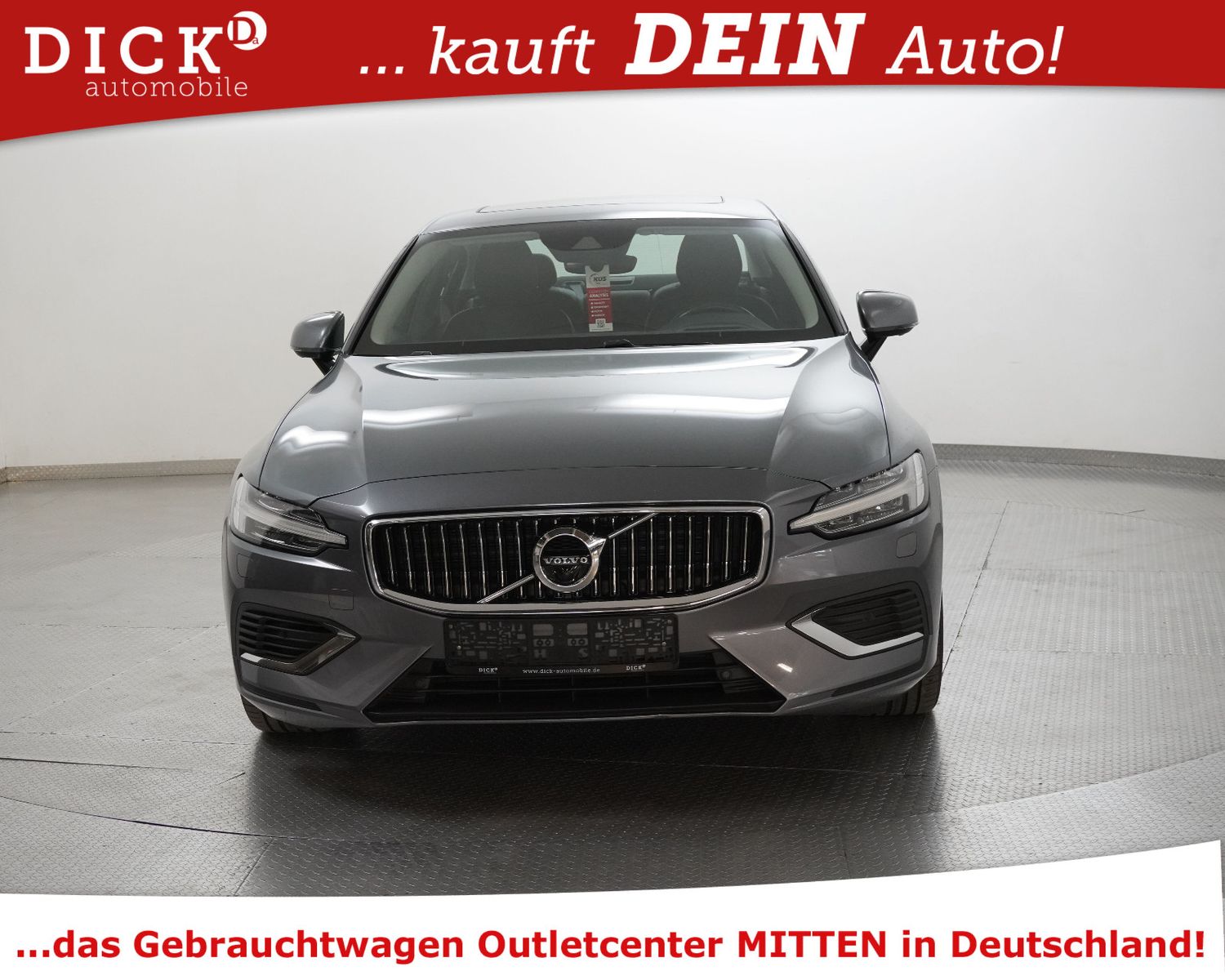 Fahrzeugabbildung Volvo S60 T8 Hyb AWD Inscrip PANO+STDHZ+MEMO+H&K+VOLL+