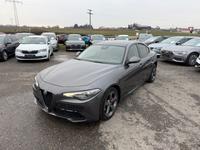 Alfa Romeo Giulia Super 2.0 LED Nav Kam ACC SHZ 2.Ha / Pano