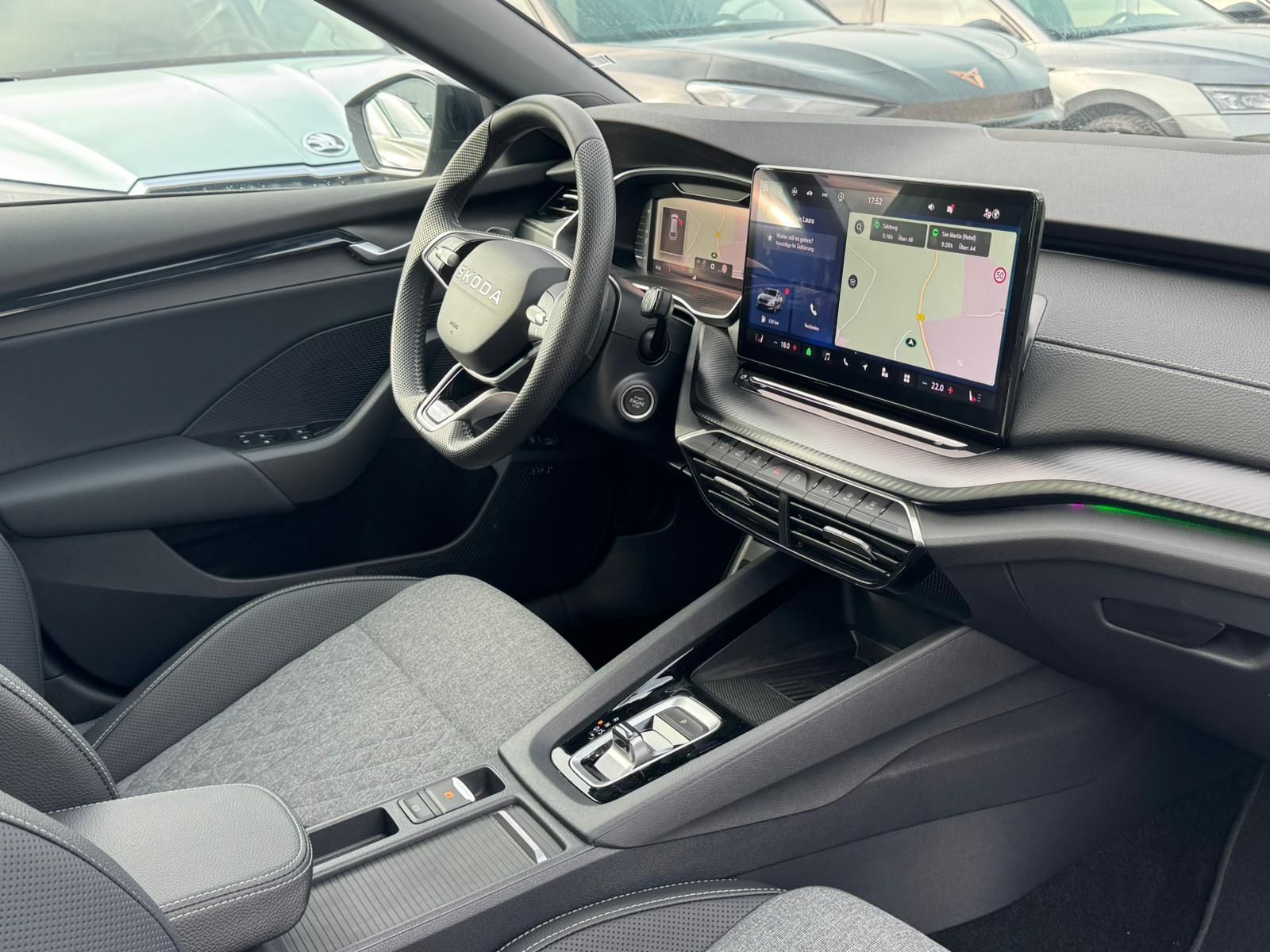 Fahrzeugabbildung SKODA Octavia 2.0 DSG Sportline MATRIX*PANO*CANT.*5J.G