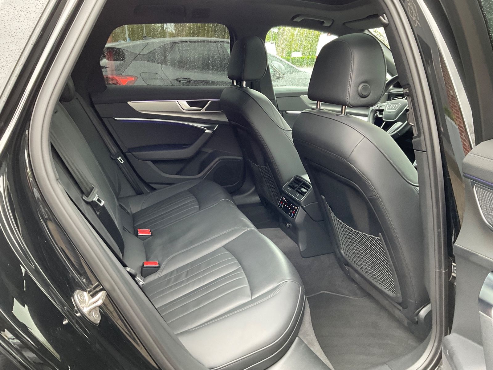 Fahrzeugabbildung Audi A6 40 TDI S tronic sport,Panorama,Kamera,Navi,