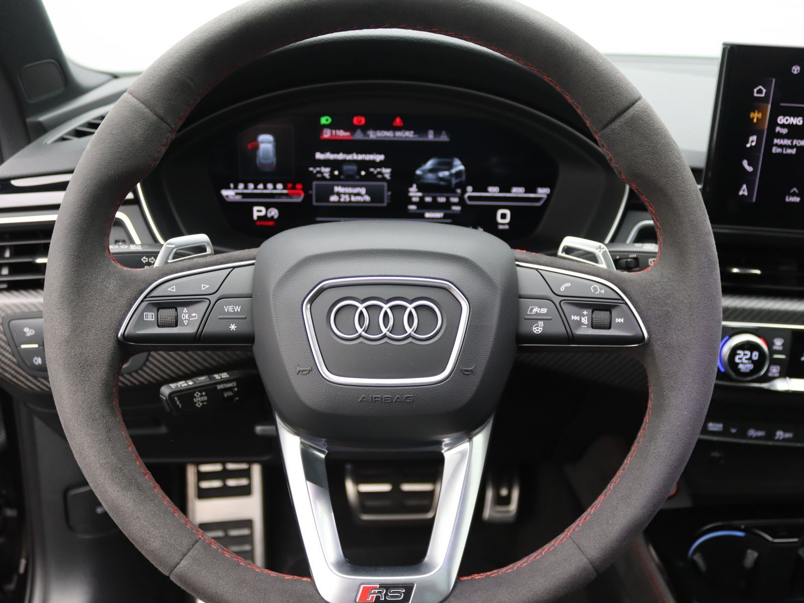 Audi RS4 - Bild 14