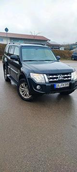 Mitsubishi Pajero V80 3,5 Tonnen AHK - Mitsubishi Pajero aus 2013