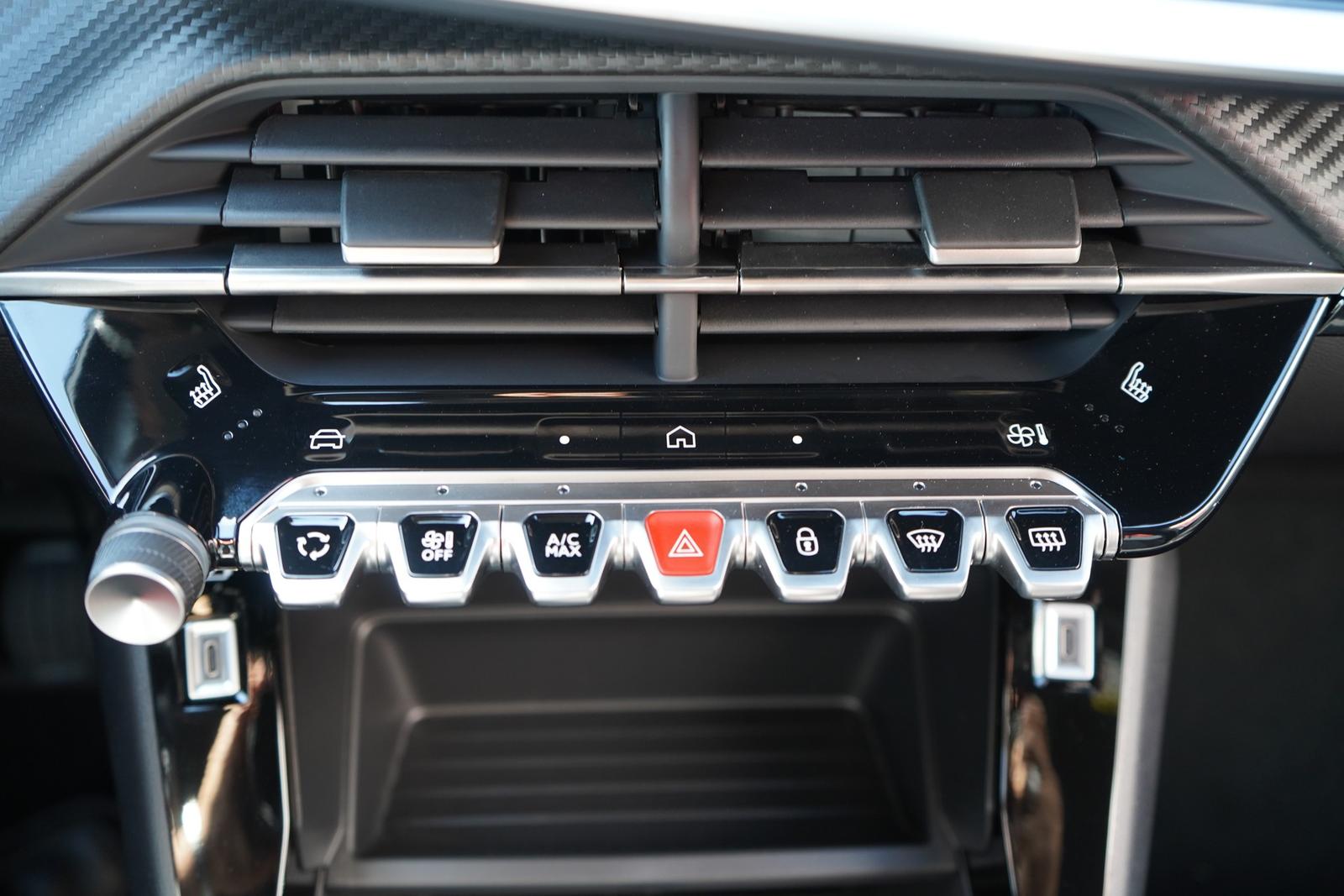 Peugeot 2008 1.2 PureTech LED Navi Kamera
