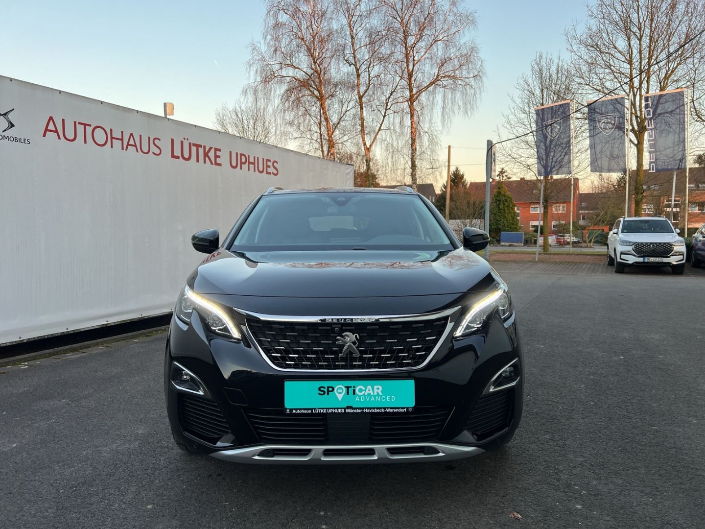 Fahrzeugabbildung Peugeot 3008 Allure PureTech 180 1.6 AHK-abn. Navi