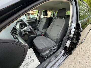 Volkswagen Passat Variant - 12