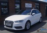 Audi A3 Sportback 2.0tdi attraction Navi/PDC/Pano/Shz - Audi A3: TDI Attraction