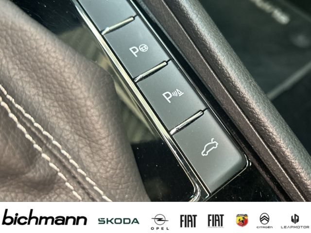 Skoda Superb SportLine 4x4  Pano el.Heck BIX StHz RFK foto 24