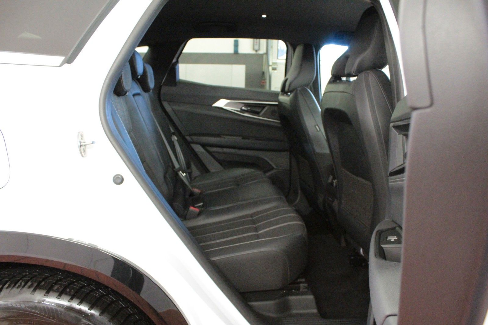 Fahrzeugabbildung Renault Austral Mild Hybrid 160 Techno Automatik*15123*