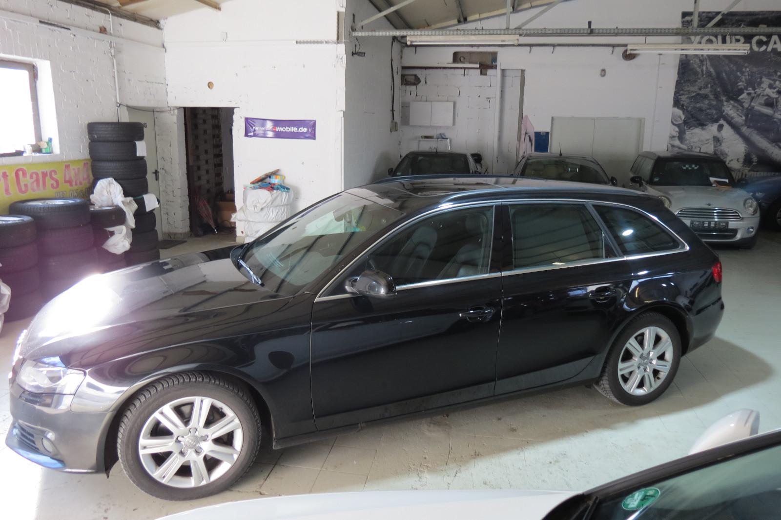 Audi A4 2011 — photo 16